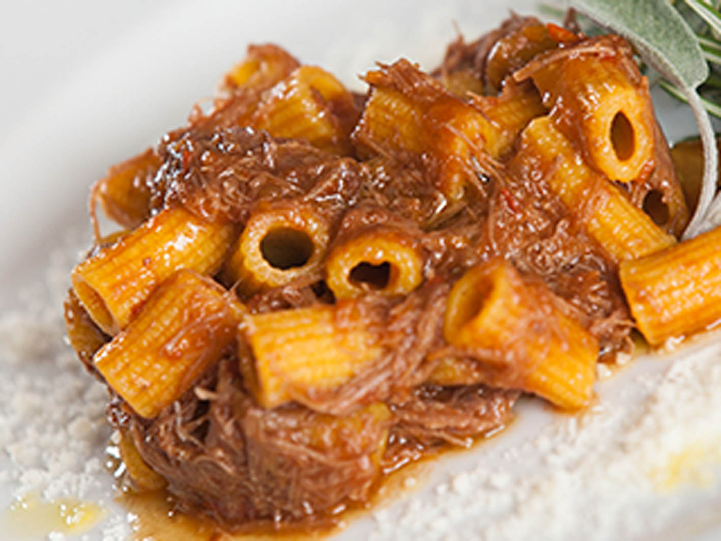 MACCHERONCINI ALLO STRACOTTO